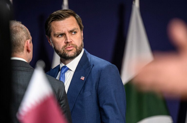 Talks between United States and Iran in Switzerland failed to reach a consensus on restoring peace and stability in the Middle East.