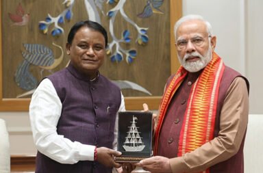 Mohan Charan Majhi said that Narendra Modi is committed to the vision of building a developed Odisha through accelerated growth, infrastructure development, and public welfare initiatives. 🇮🇳🏗️📈✨🏛️