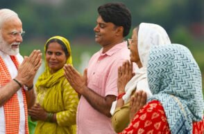 Farmers have received the 23rd installment under the Pradhan Mantri Kisan Samman Nidhi, providing direct financial support to eligible beneficiaries. 🌾💰👨‍🌾🇮🇳✨