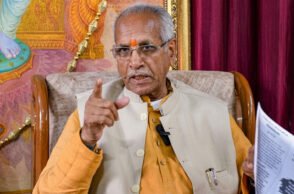 In the Ram Temple donation theft case, reports suggest that a confidential statement given by Champat Rai to the Special Investigation Team (SIT) has been leaked. Discussions are also reportedly underway for an early reconstitution of the temple trust.