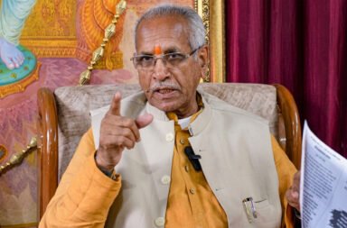 In the Ram Temple donation theft case, reports suggest that a confidential statement given by Champat Rai to the Special Investigation Team (SIT) has been leaked. Discussions are also reportedly underway for an early reconstitution of the temple trust.
