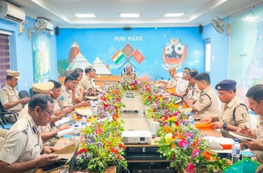 DGP's review: 15 companies of Central Forces for the Rath Yatra.