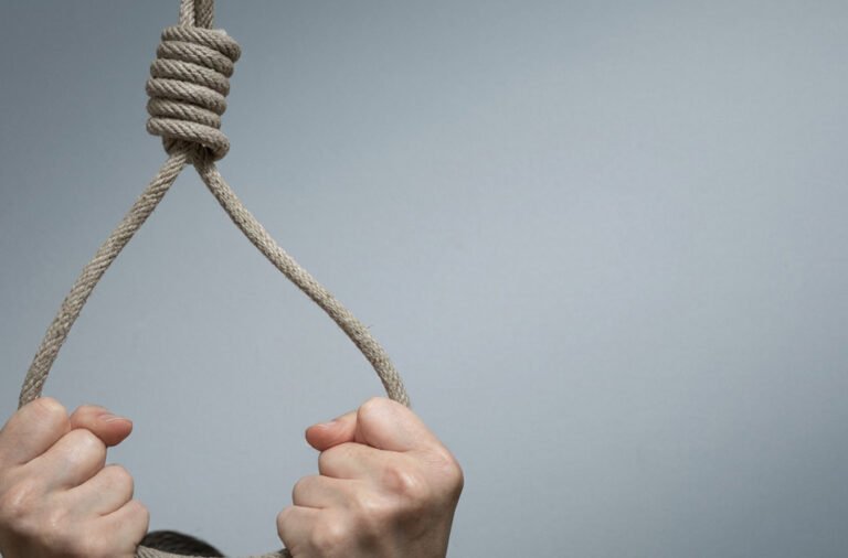 A migrant worker lost his life after his body was found hanging in Kerala. The incident marks the third death of a migrant worker in just 35 days, raising concerns over the safety and welfare of migrant labourers.