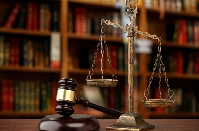 A judge has drawn praise for declining the use of an official government vehicle and residence, choosing a simpler lifestyle and highlighting values of integrity, humility, and public service.