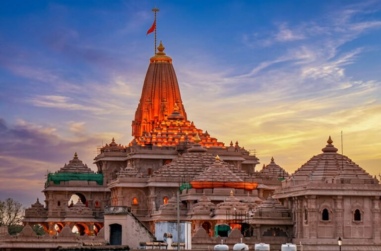 **Ram Temple donation money theft case: Supreme Court issues notice to the trust, seeks a report from the SIT.**