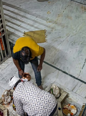 A theft was reported at a Mahadev temple, where miscreants allegedly stole a 15-kg silver throne along with cash from the donation box (hundi). Police have launched an investigation into the incident.