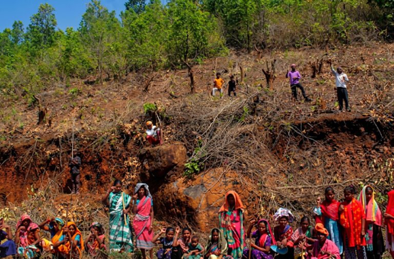 **Strong opposition to RSP expansion; hundreds of tribals stormed in.**