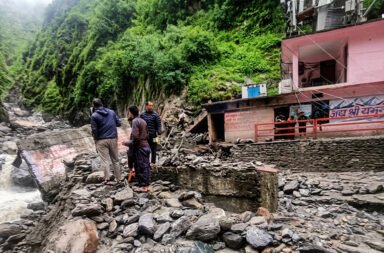 Heavy rains wreak havoc in Uttarakhand; bridge to Madhyamaheshwar Dham washed away.