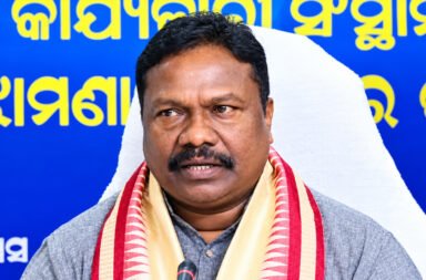 2.842 million beneficiaries to receive pucca houses.