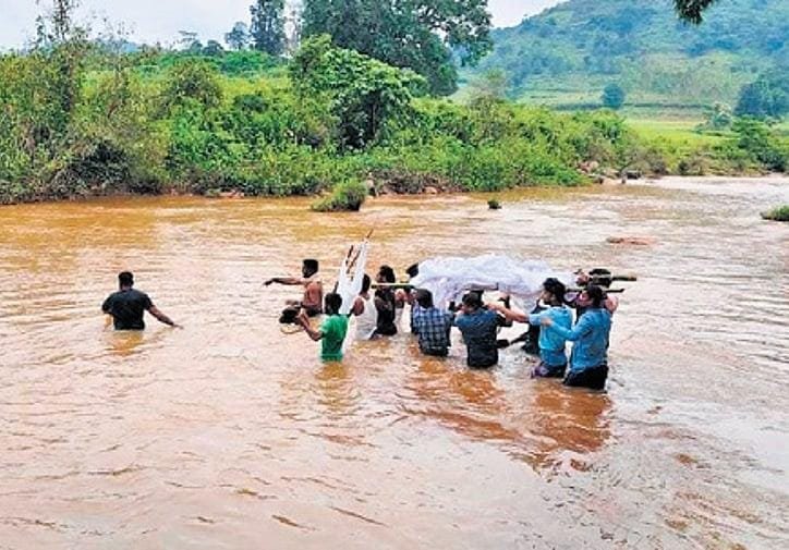 Koraput Villagers Carrying Dead Body