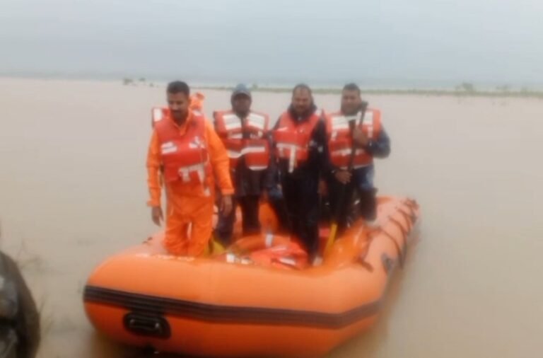 Flood Odisha Evacuation