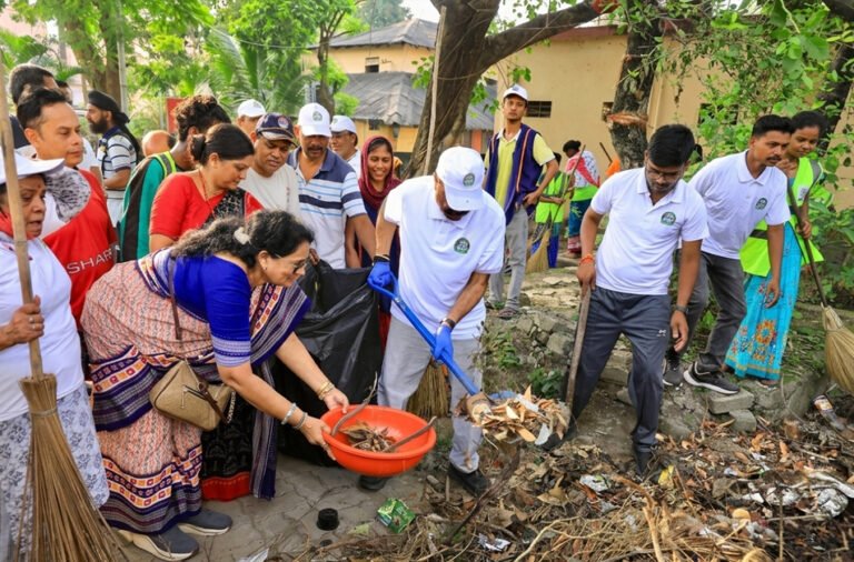 Seva Sankalp Campaign in Sambalpur; “It is essential to make cleanliness a daily habit,” says Dharmendra. Make the headline more newsworthyUse a stronger headline structure