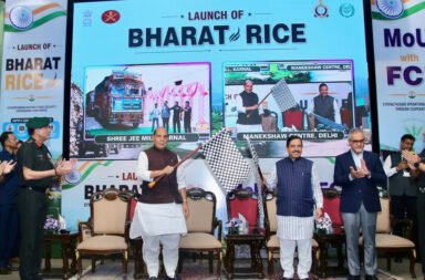Rajnath Singh launches ‘Bharat Rice’ for the armed forces. Make the headline more news-like
